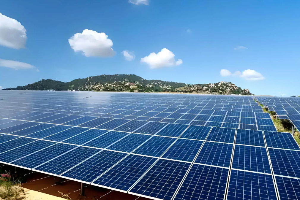 Ultimi blog aziendali su IP66 Applicazione della motrice a catena in sistemi di tracciamento solare esterni