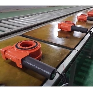 Piccolo escavatore Hydraulic Slew Drive azionamento di vuotamento di asse del contraccolpo 61Kg da 0,1 gradi singolo